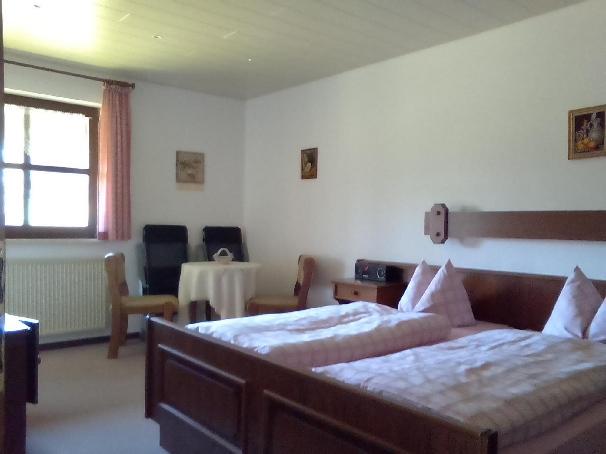Ferienwohnungen Landhaus Tannenhof Bischofsgruen Luaran gambar